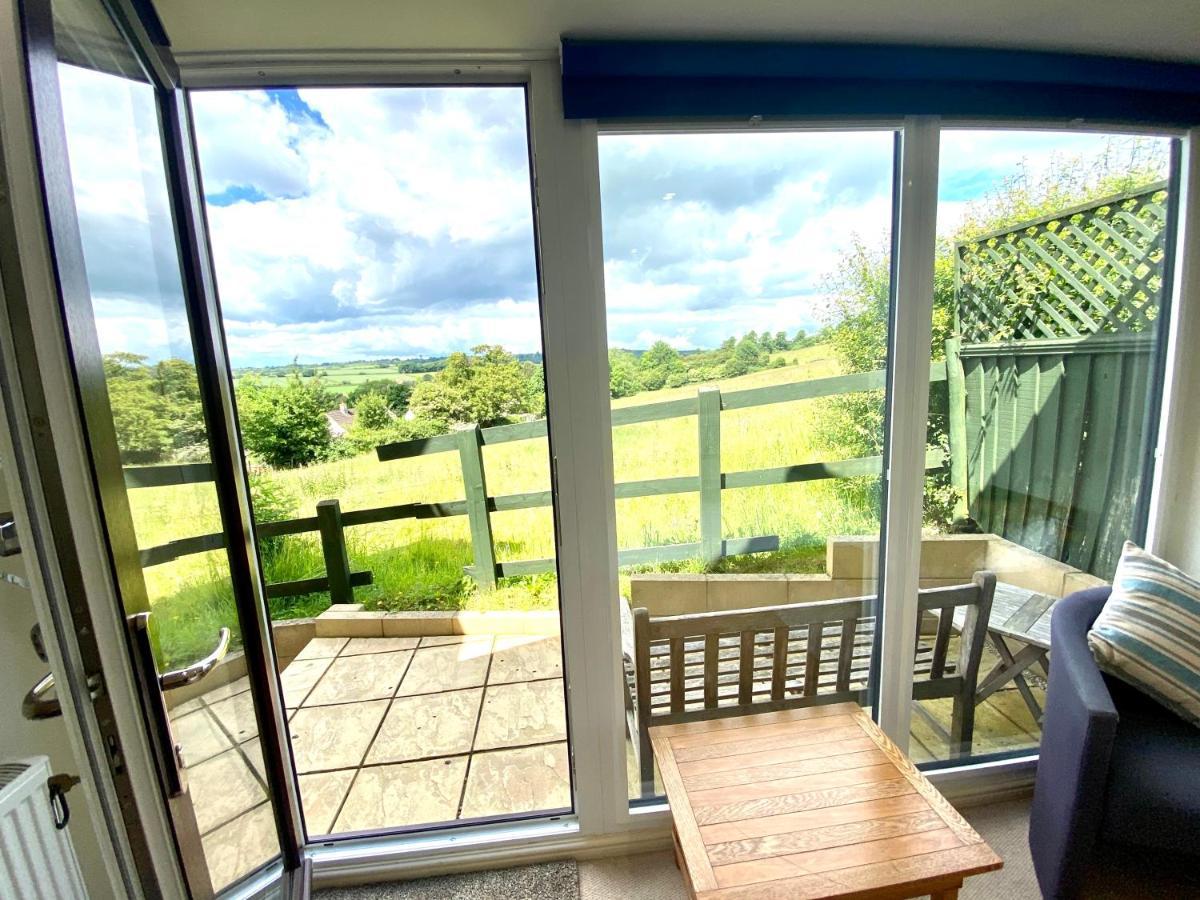 A Secluded Self Contained Country Suite With A View - Parking, Easy Access To Bath คอร์แชม ภายนอก รูปภาพ